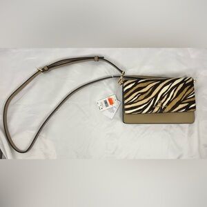 NWT MICHAEL Michael Kors Jet Set Smartphone Crossbody Bag in Zebra Print